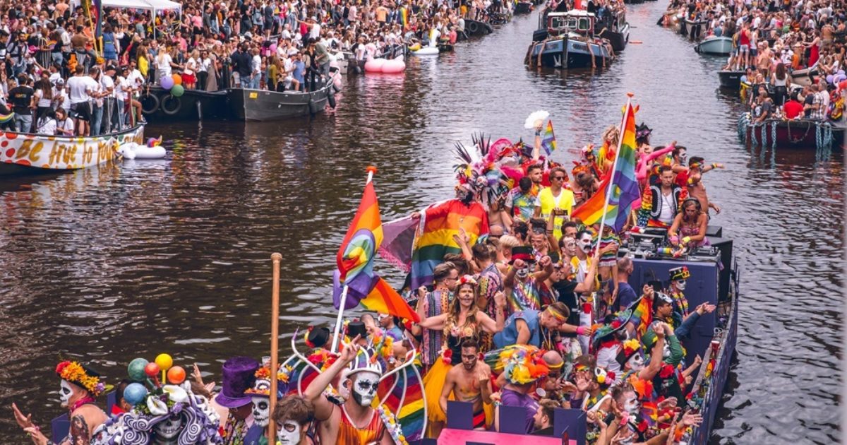 Booking.com hoofdsponsor Pride Amsterdam 2020 | Sponsorreport